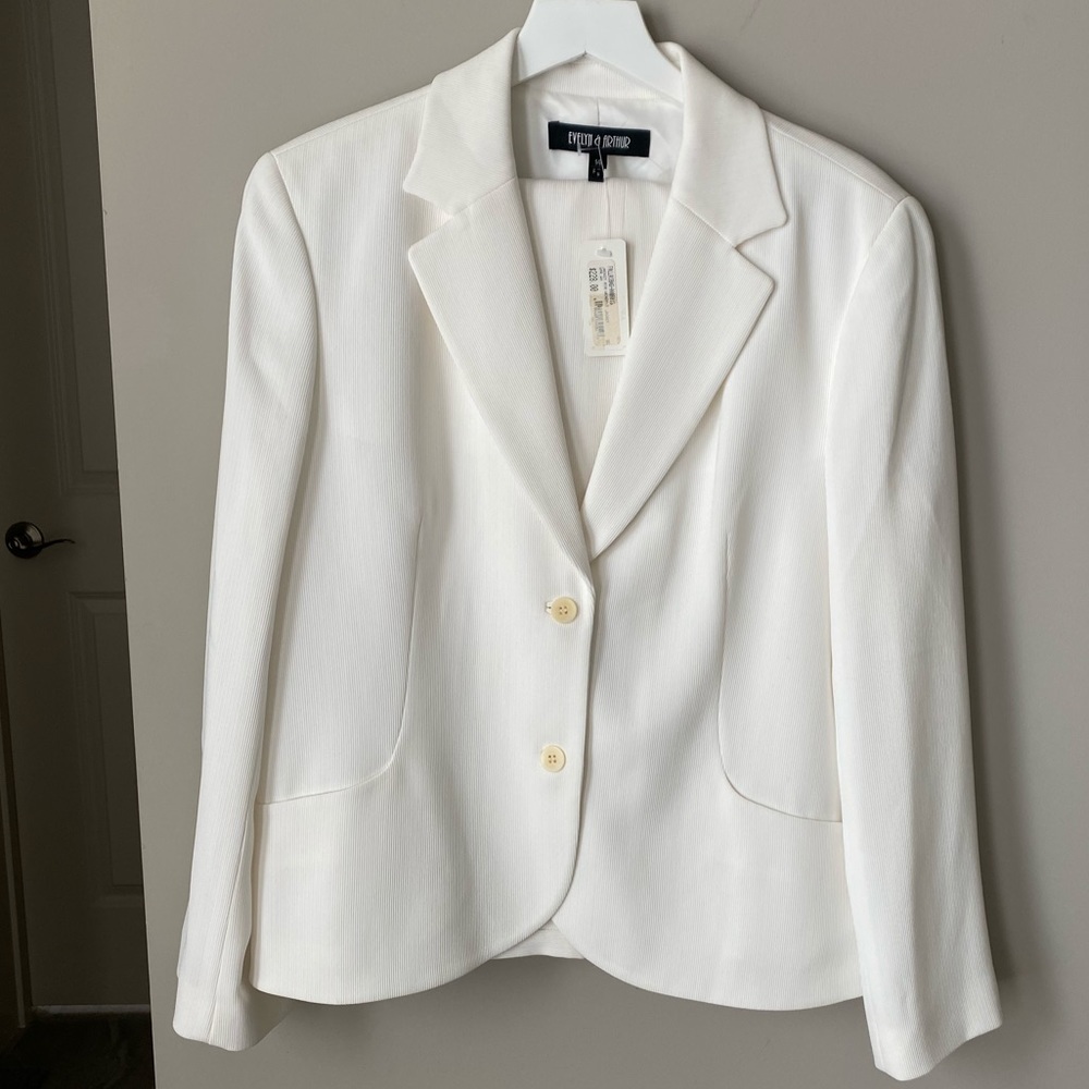 Evelyn & Arthur White Ridded Blazer and Pants Size 14